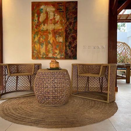 גילי טרוונגן The Gili Beach Resort מראה חיצוני תמונה