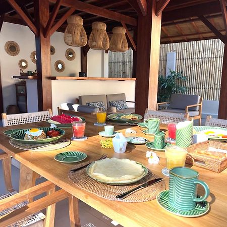 גילי טרוונגן The Gili Beach Resort מראה חיצוני תמונה