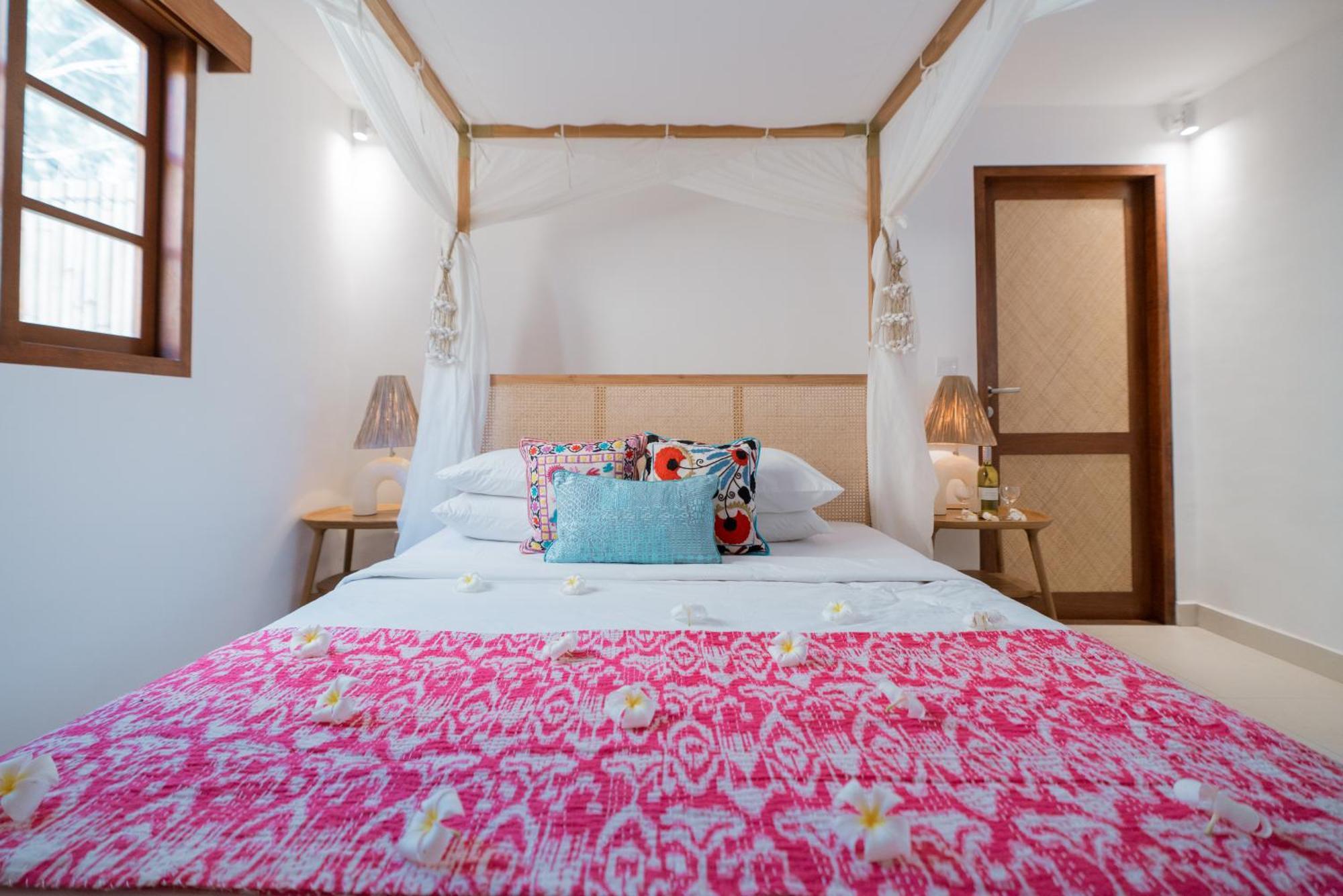 גילי טרוונגן The Gili Beach Resort מראה חיצוני תמונה