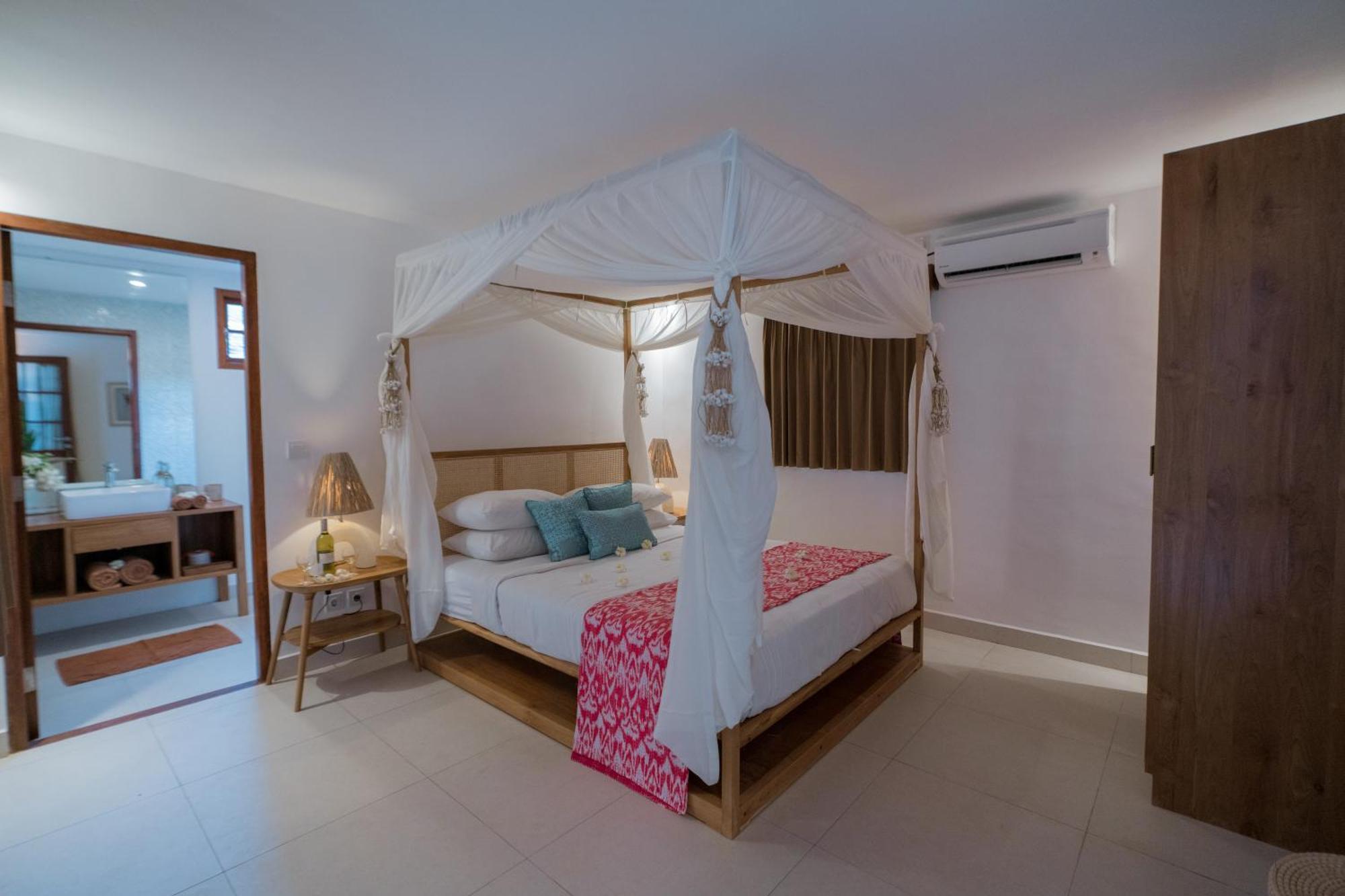 גילי טרוונגן The Gili Beach Resort מראה חיצוני תמונה