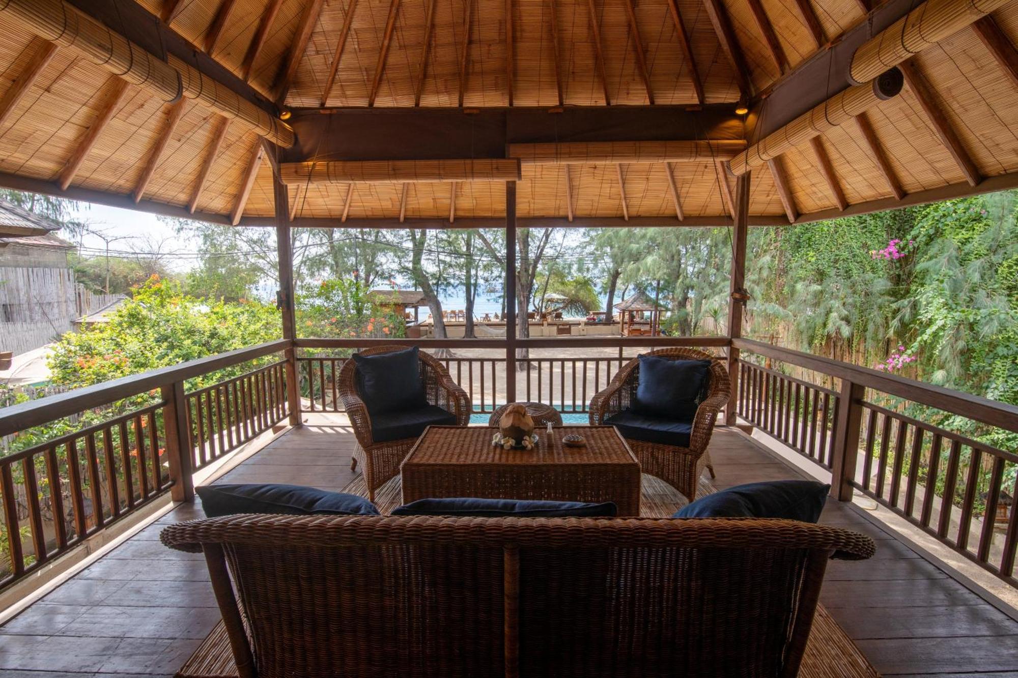 גילי טרוונגן The Gili Beach Resort מראה חיצוני תמונה
